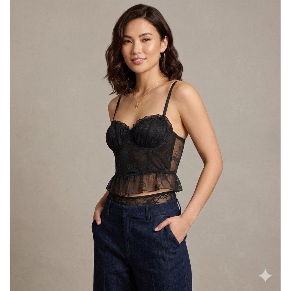 Women's Size Extra Small Black Lace Corset Adjustable Straps Wired